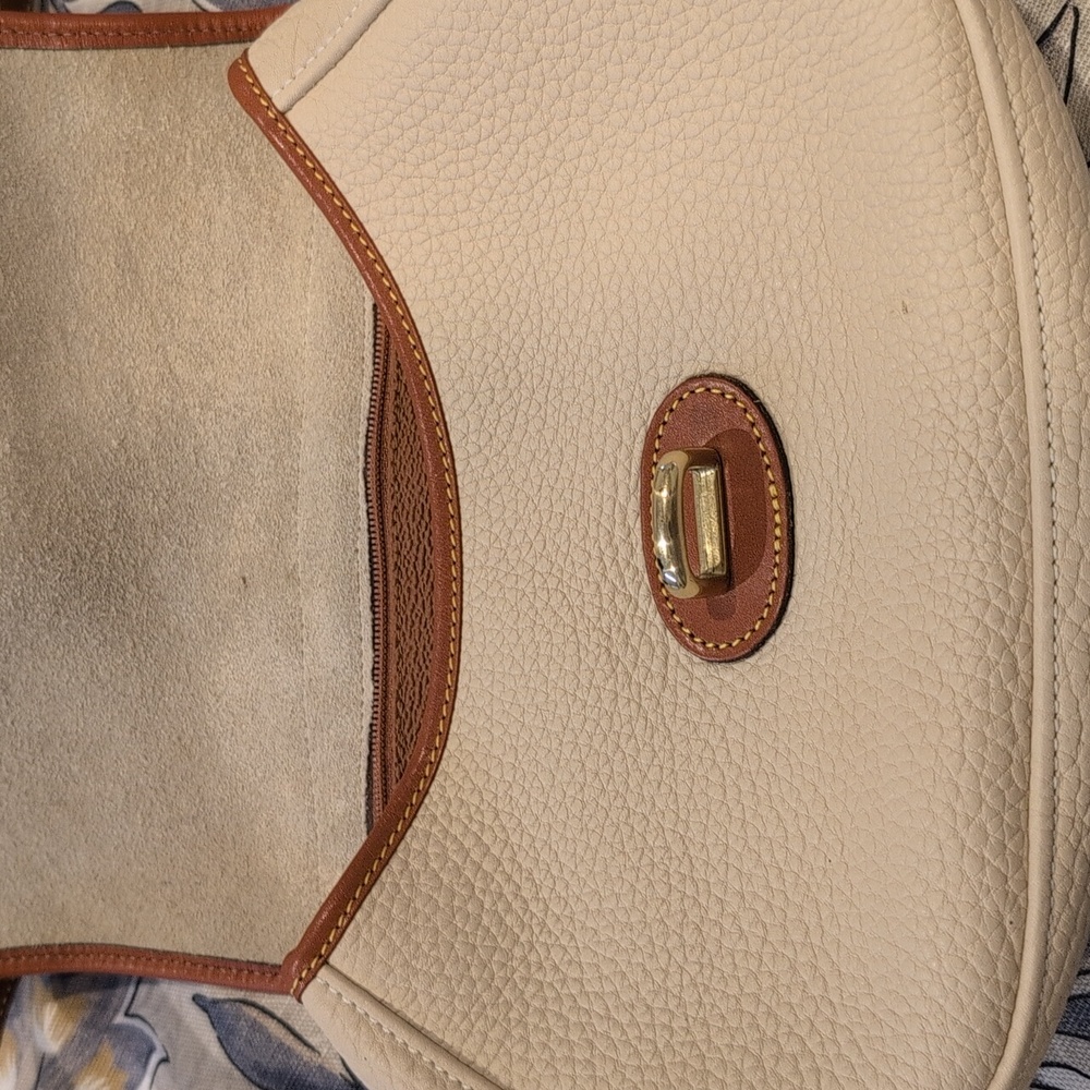 Dooney & Bourke Cream and Brown Leather Shoulder Bag - Picture 10 of 12